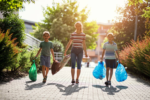 Best Yard Cleanup Services  in Neosho, MO